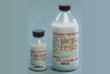LIPOFUNDIN %20 MCT/LCT VIT E LI 500 ml IV sol. kutu görseli